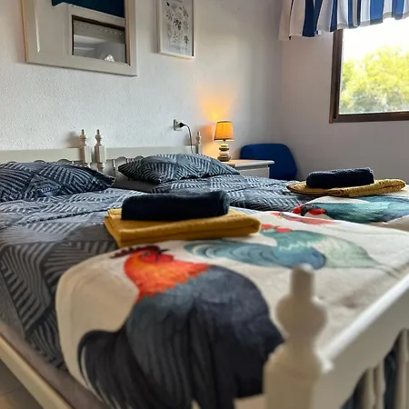 Bajo El Gallo Торевьиа